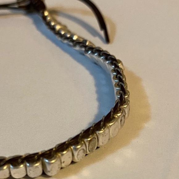 𝅺STELLA & Dot silver beaded wrap bracelet leather accents - Picture 3 of 4